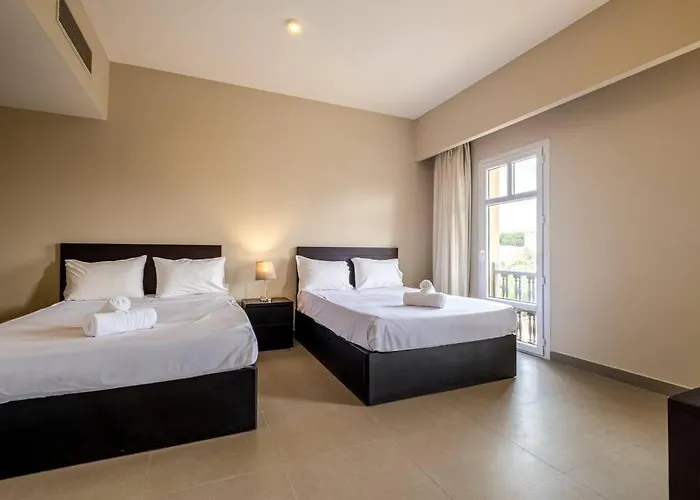 Ocean View: Spacious 2-bed Appartement